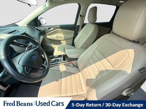 Used 2018 Ford Escape SEL AWD/4WD image 28
