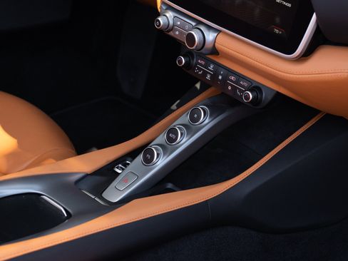Used 2023 Ferrari Portofino M RWD image 64