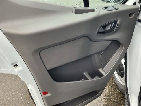 New 2026 Ford Transit 150 Low Roof RWD image 7