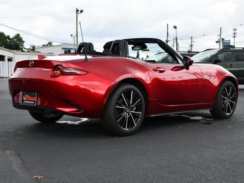 New 2026 MAZDA MX-5 Miata Grand Touring RWD image 7