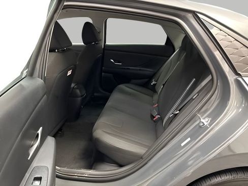 Certified 2025 Hyundai Elantra Blue image 20