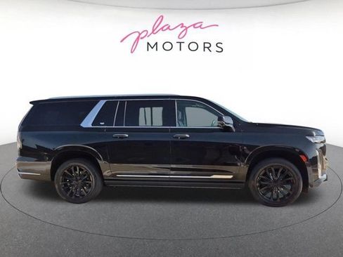 Used 2023 Cadillac Escalade ESV Premium Luxury Platinum w/ LPO, Radiant Package AWD/4WD image 4