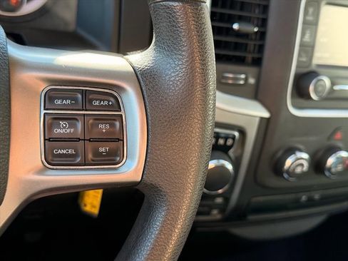 Used 2024 RAM 1500 Classic SLT AWD/4WD image 17