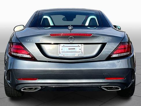 Certified 2020 Mercedes-Benz SLC 300 image 4