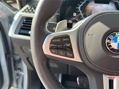 Used 2024 BMW X6 M60i w/ Dynamic Handling Package image 17