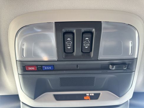 New 2025 Subaru Crosstrek 2.5i Limited w/ Crosstrek Mirror Package image 25