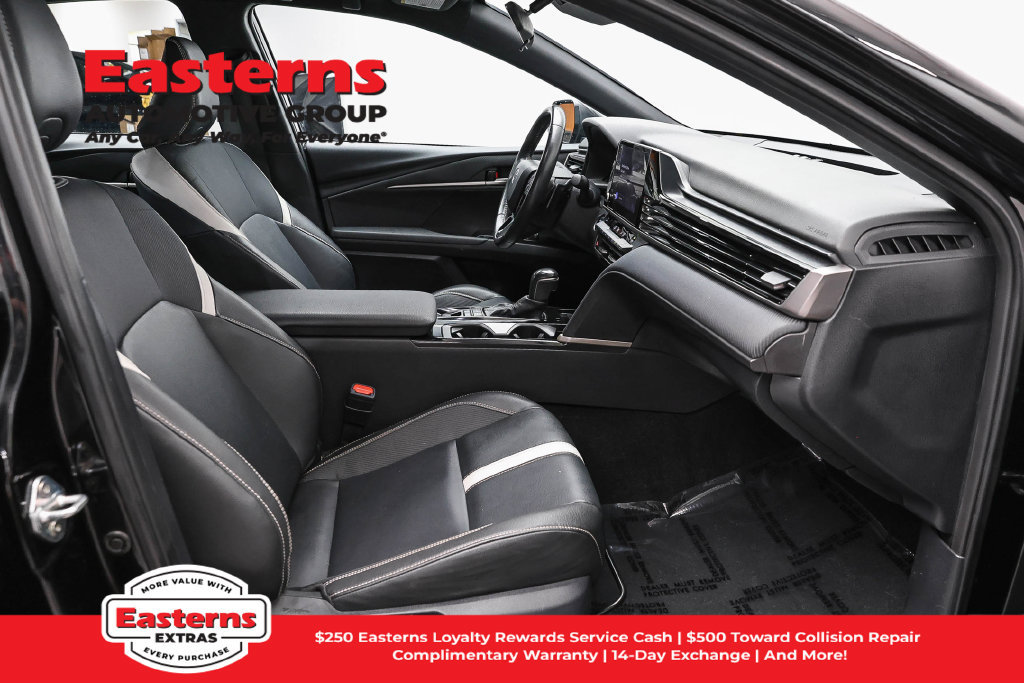 Used 2025 Toyota Camry SE FWD image 24