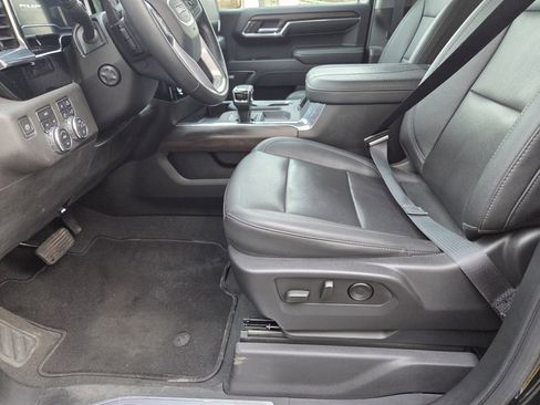 Used 2023 GMC Sierra 1500 SLT w/ SLT Premium Package image 15