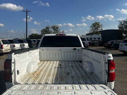 Used 2013 Chevrolet Silverado 3500 W/T AWD/4WD image 5