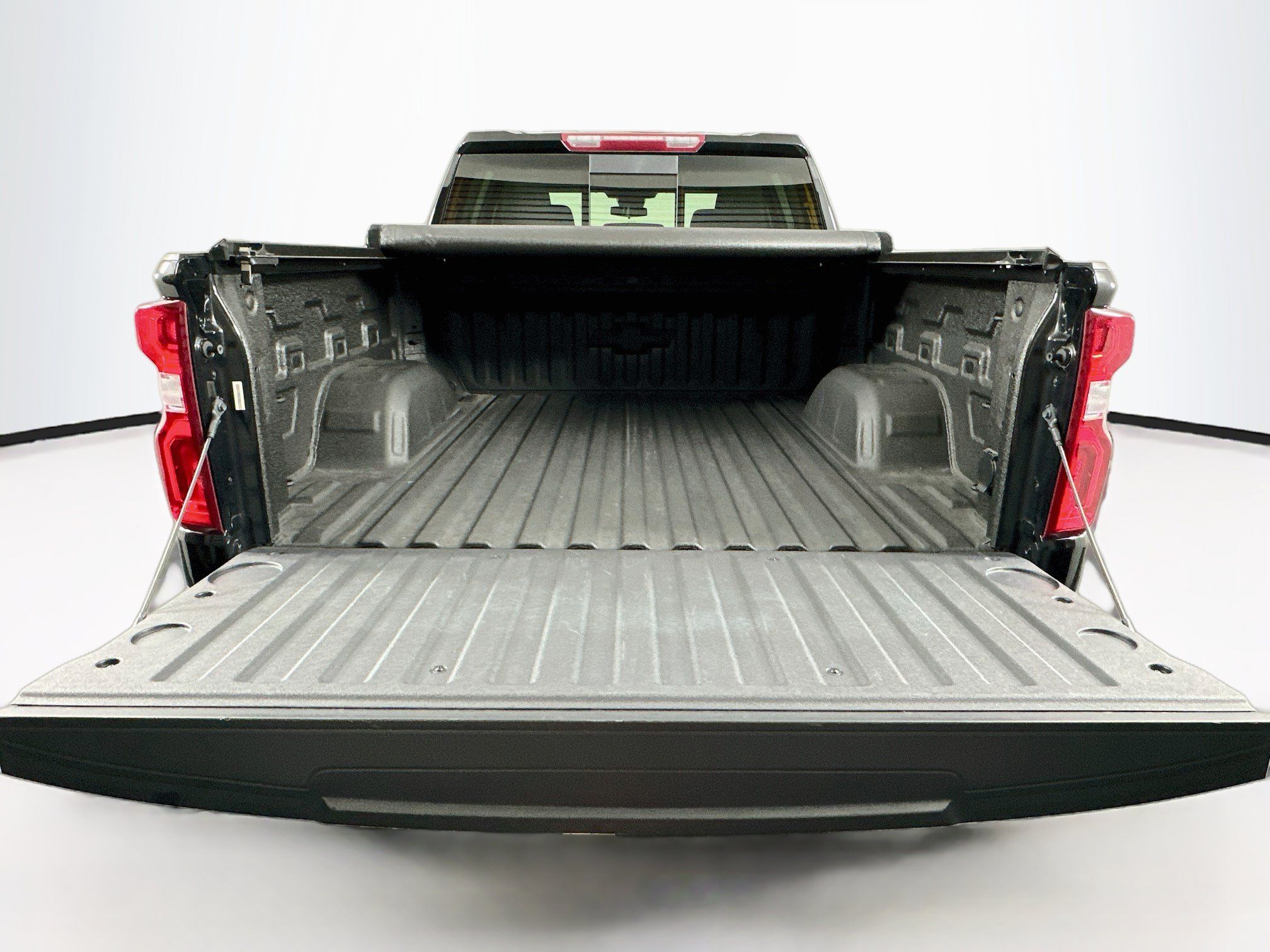 Used 2024 Chevrolet Silverado 1500 LT Trail Boss w/ Convenience Package II AWD/4WD image 29
