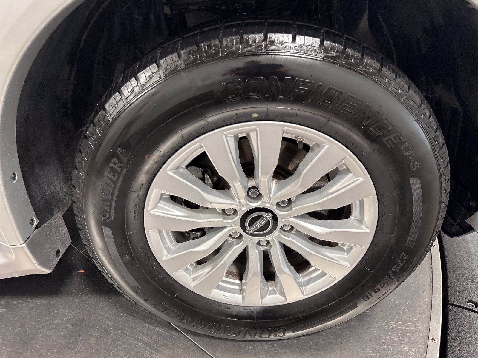 Used 2021 Nissan Armada SV AWD/4WD image 14