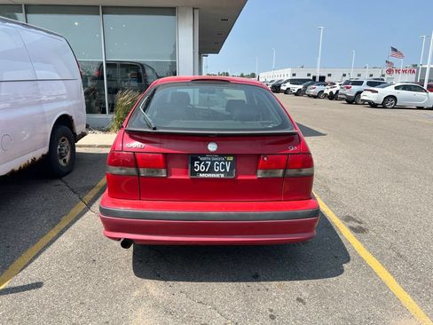 Used 1999 Saab 9-3 2.0T FWD image 3