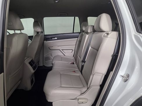 Used 2023 Volkswagen Atlas SE AWD/4WD image 24