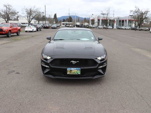 Used 2018 Ford Mustang Premium w/ Equipment Group 201A image 2