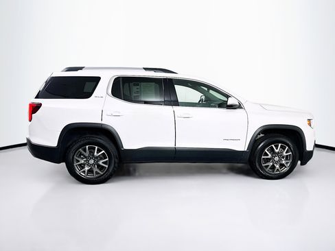 Used 2023 GMC Acadia SLE w/ Driver Convenience Package image 10