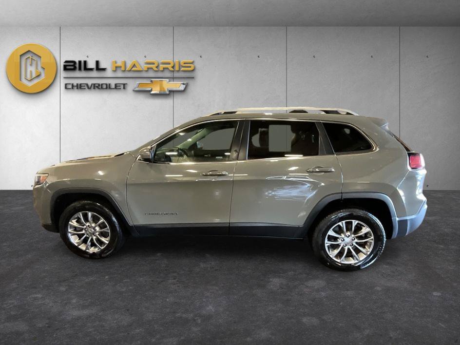 Used 2020 Jeep Cherokee Latitude Plus w/ Cold Weather Group AWD/4WD image 14