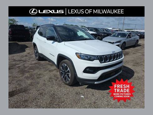 Used 2023 Jeep Compass Limited w/ Sun and Sound Group AWD/4WD image 1