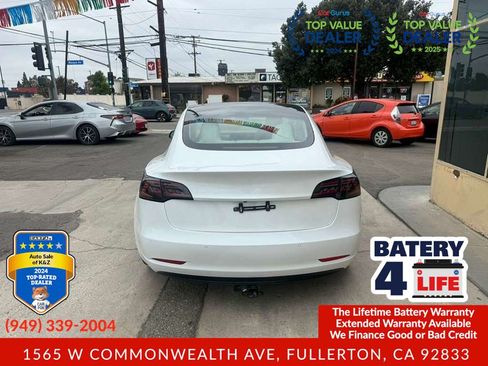 Used 2022 Tesla Model 3 Long Range AWD/4WD image 9