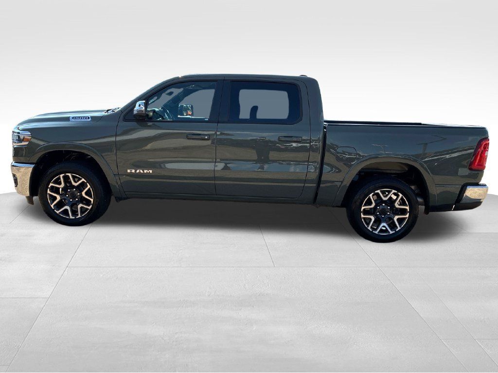 Used 2026 RAM 1500 Laramie AWD/4WD image 2