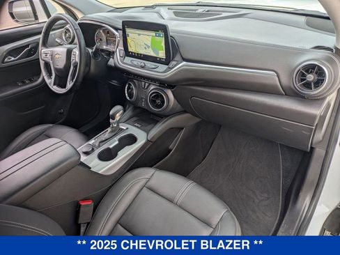 New 2025 Chevrolet Blazer LT w/ Sound & Technology Package image 40