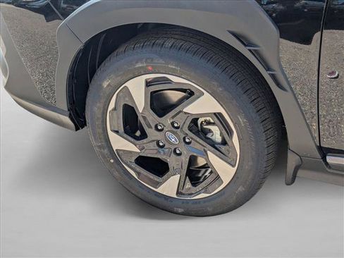 New 2025 Subaru Crosstrek 2.5i Limited w/ Popular Package #4A image 10