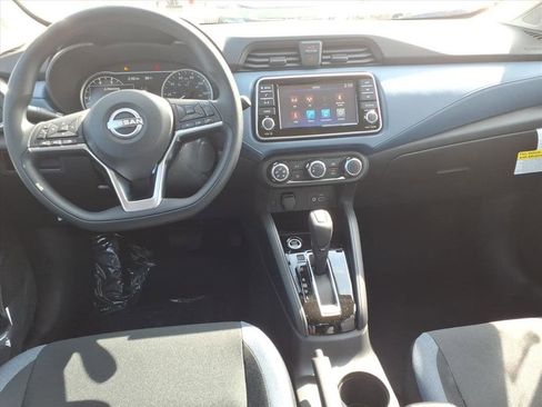 New 2025 Nissan Versa SV w/ Trunk Package image 9