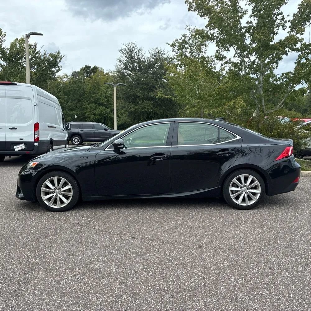 Used 2014 Lexus IS 250 AWD w/ Luxury Package w/Brown Wood image 3