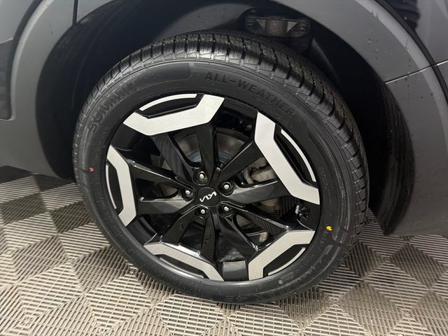 Used 2024 Kia Telluride EX AWD/4WD image 33