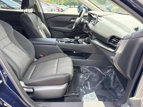 Certified 2026 Nissan Rogue SV AWD/4WD image 25