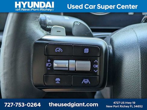 Used 2025 Hyundai Santa Fe SEL FWD image 34