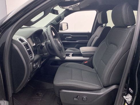 Used 2025 RAM 1500 Big Horn AWD/4WD image 14