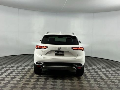 Used 2023 Buick Envision Essence image 9