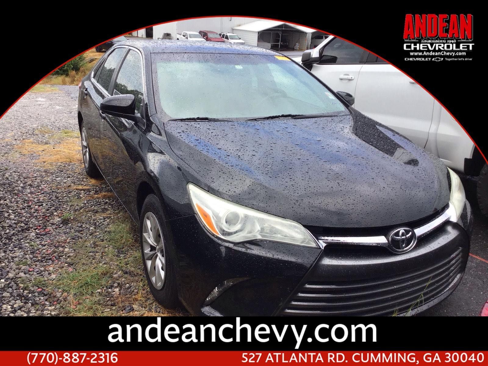 Used 2015 Toyota Camry LE FWD image 1