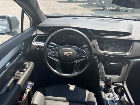 Used 2023 Cadillac XT5 Luxury FWD image 18