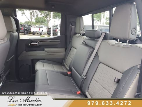 New 2026 Chevrolet Silverado 1500 ZR2 AWD/4WD image 10