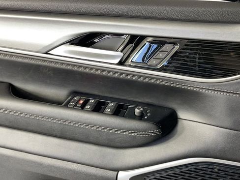 New 2025 Jeep Wagoneer L Series II image 30