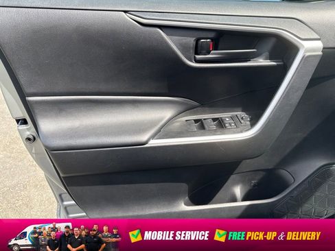 Used 2024 Toyota RAV4 LE AWD/4WD image 21
