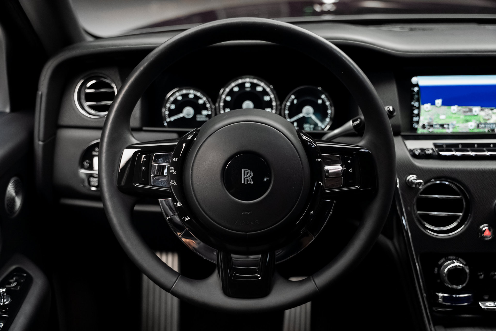 Used 2022 Rolls-Royce Cullinan w/ Technology Package AWD/4WD image 44