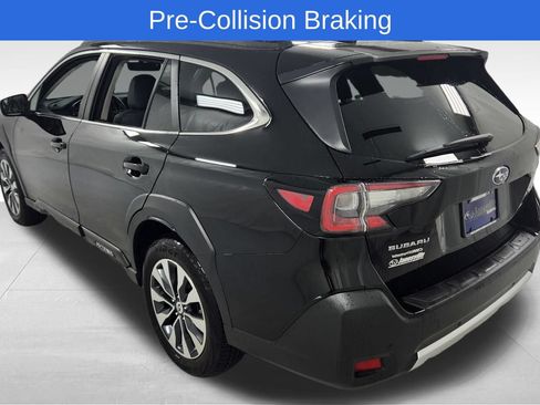 Certified 2025 Subaru Outback Limited AWD/4WD image 5