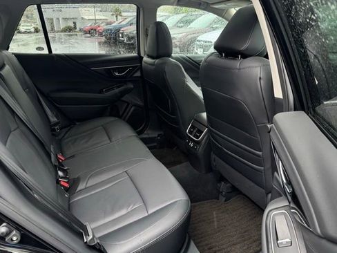 Certified 2025 Subaru Outback Limited AWD/4WD image 10