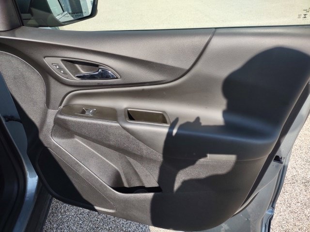 Used 2024 Chevrolet Equinox LT FWD image 22