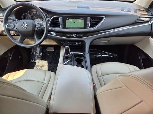 Used 2018 Buick Enclave Premium FWD image 15