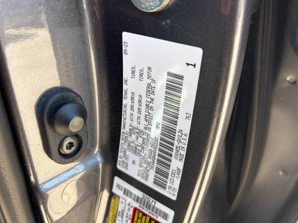 Used 2024 Toyota Sequoia TRD Pro AWD/4WD image 10