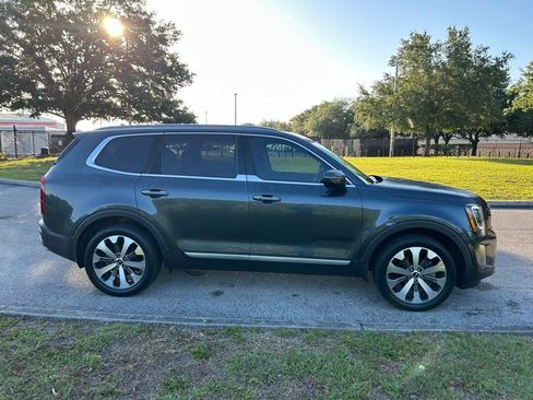 Used 2021 Kia Telluride S image 6