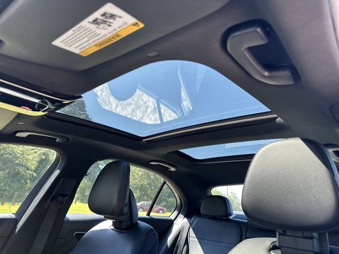 Used 2023 Mercedes-Benz C 300 Sedan w/ Exclusive Trim Package image 32