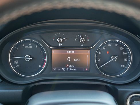 Used 2018 Buick Regal Preferred w/ Sights and Sounds Package image 20