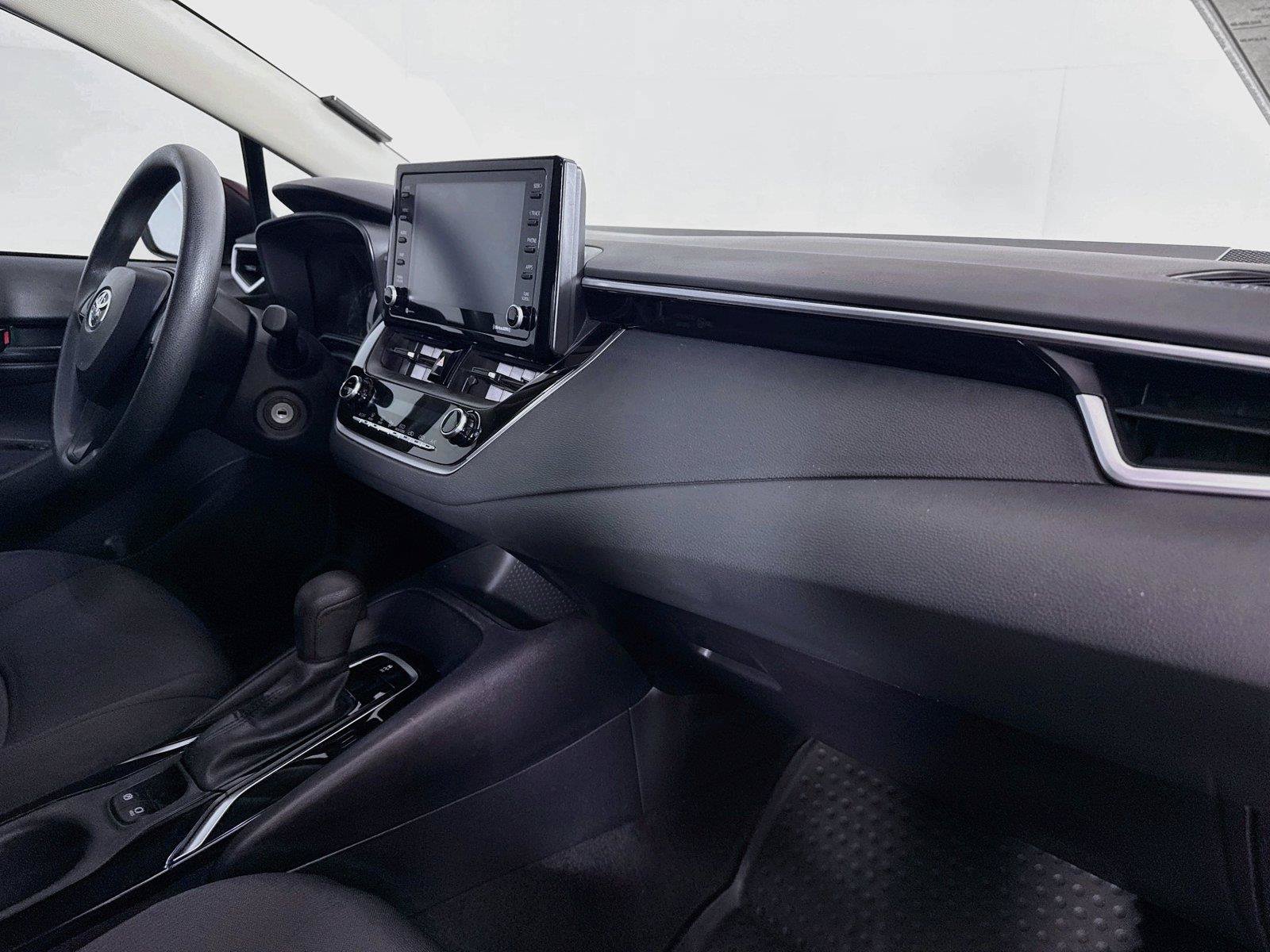 Certified 2022 Toyota Corolla LE FWD image 38