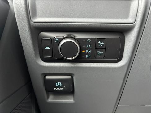 Used 2021 Ford F150 XL w/ Equipment Group 101A High image 19