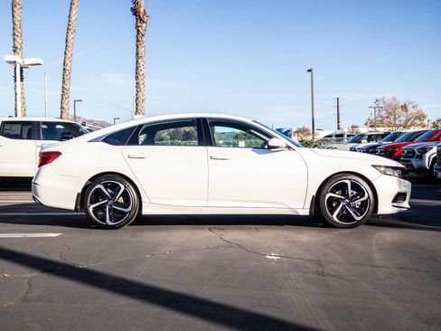 Used 2019 Honda Accord Sport image 10