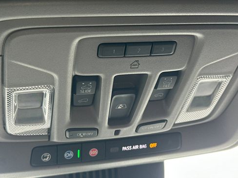 Used 2023 GMC Sierra 1500 Denali w/ Denali Reserve Package image 24